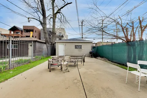 $980,000 | 4015 North Mozart Street, Chicago, IL 60618
