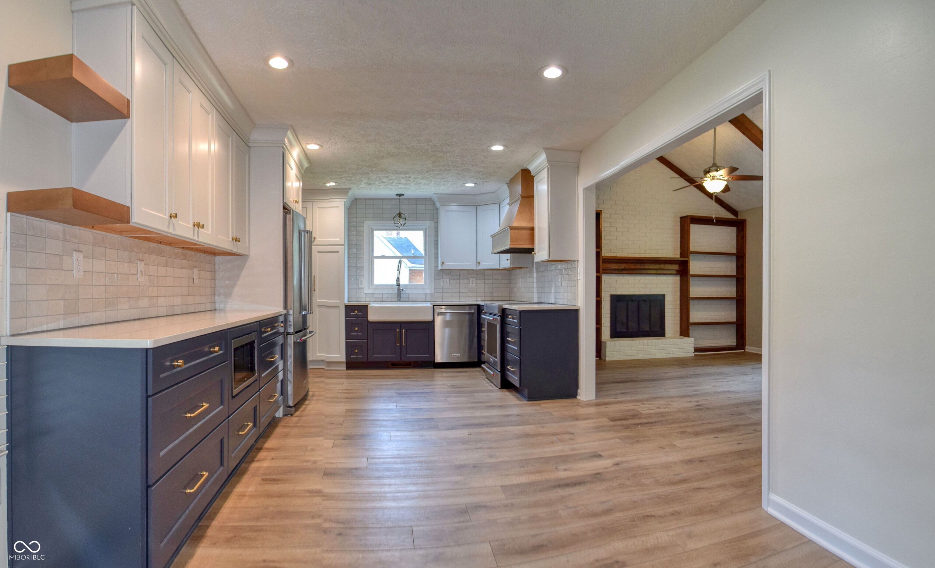 4667 Wembly Lane Carmel, IN 46033 - Photo 14 of 35