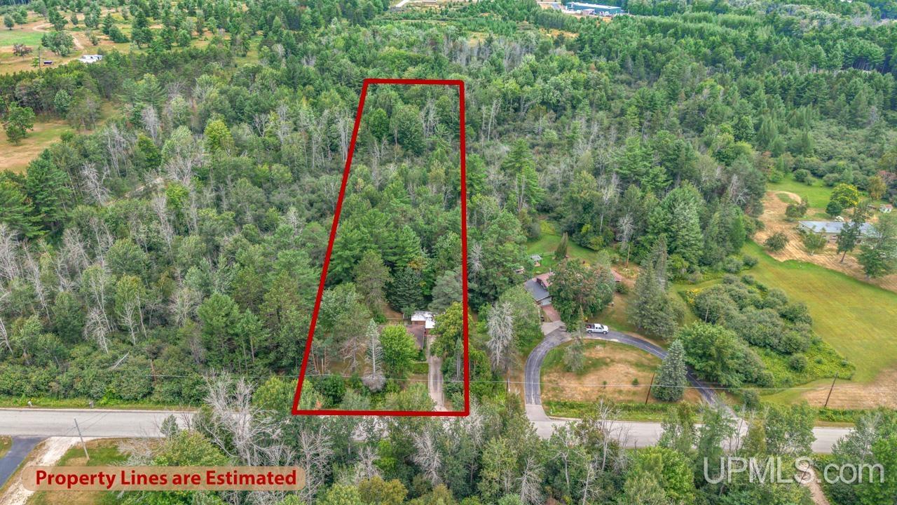 5328 12th Road Escanaba, MI 49829 - Photo 2 of 34 Gallery Image 2