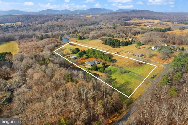 $1,175,000 | 375 7 Ponds Road, Amissville, VA 20106