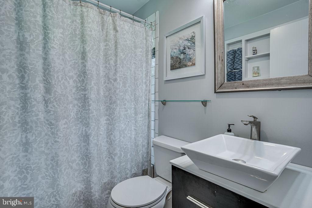 1104 Cherry Point Road West River, MD 20778 - Photo 19 of 55 Gallery Image 19