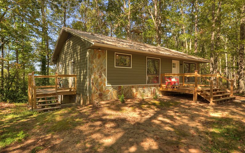 35 Lake Trace Drive Blue Ridge, GA 30513 - Photo 1 of 1 Main View
