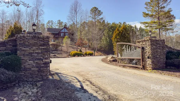 $73,999 | Tbd Coal Pit Mountain Drive, Nebo, NC 28761