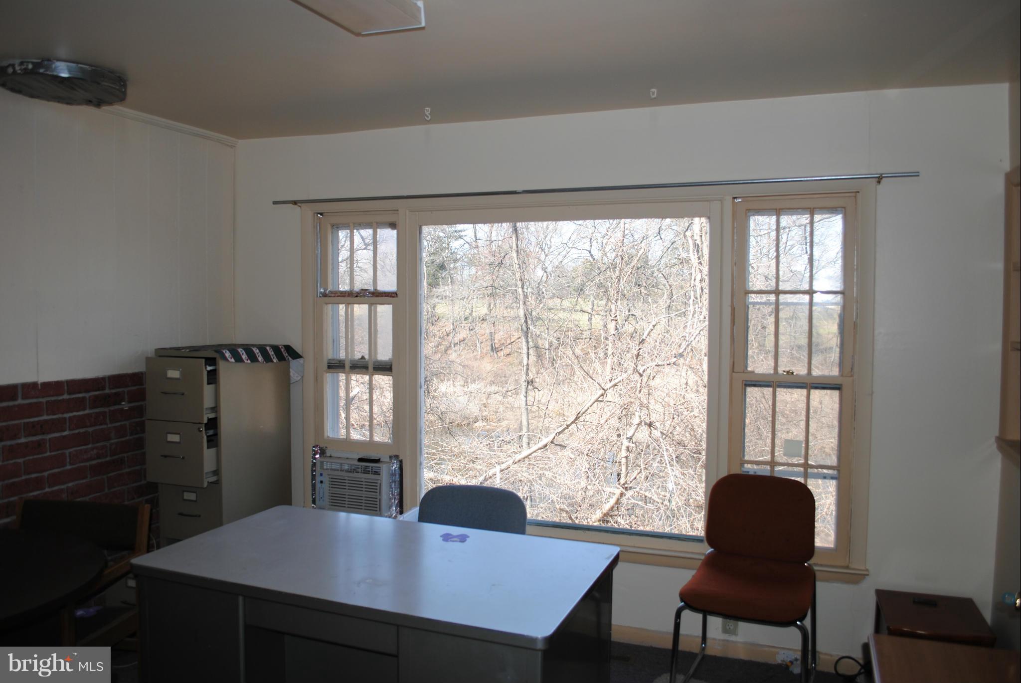 7582 Quaker Neck Road Chestertown, MD 21620 - Photo 10 of 24 Interior (General)