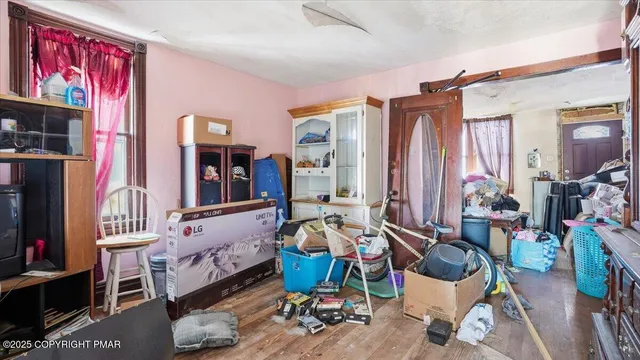 $59,900 | 313 West Water Street, Lansford, PA 18232