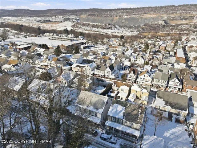 $59,900 | 313 West Water Street, Lansford, PA 18232