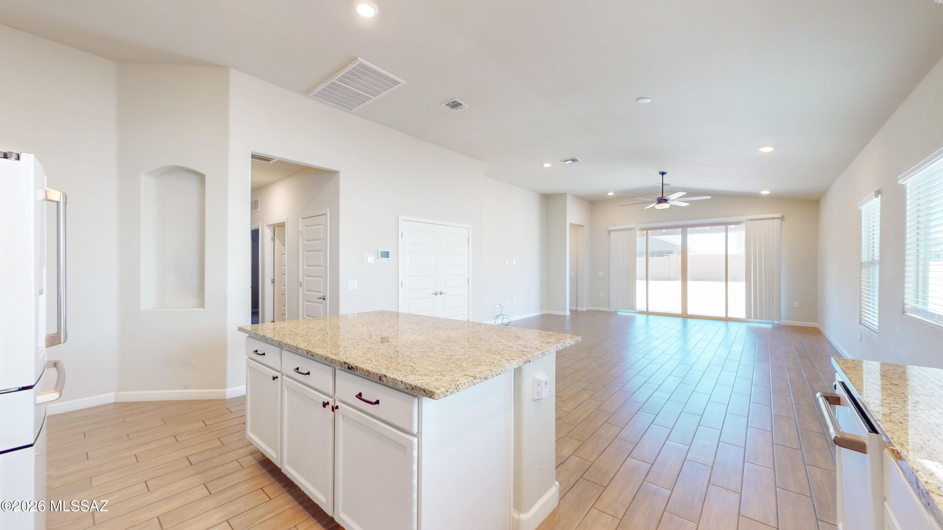 10091 North Smooth Agave Loop Marana, AZ 85653 - Photo 19 of 51