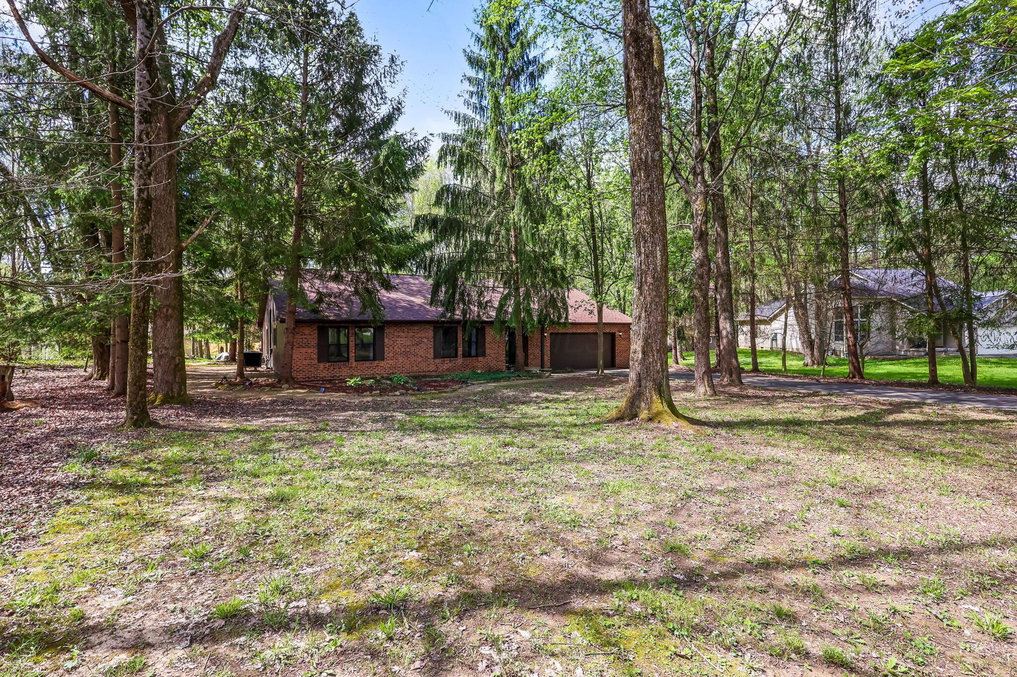 205 Forward Pass Road Southwest Pataskala, OH 43062 - Photo 5 of 62 5-web-or-mls-G02A9714 (5)