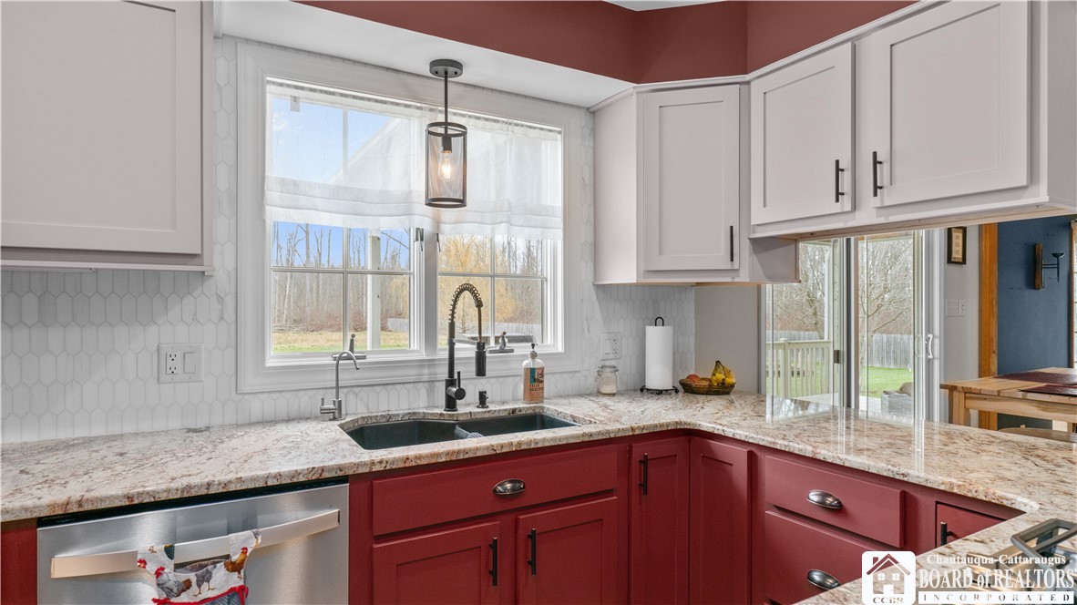 12121 Bennett State Road Hanover, NY 14136 - Photo 14 of 47