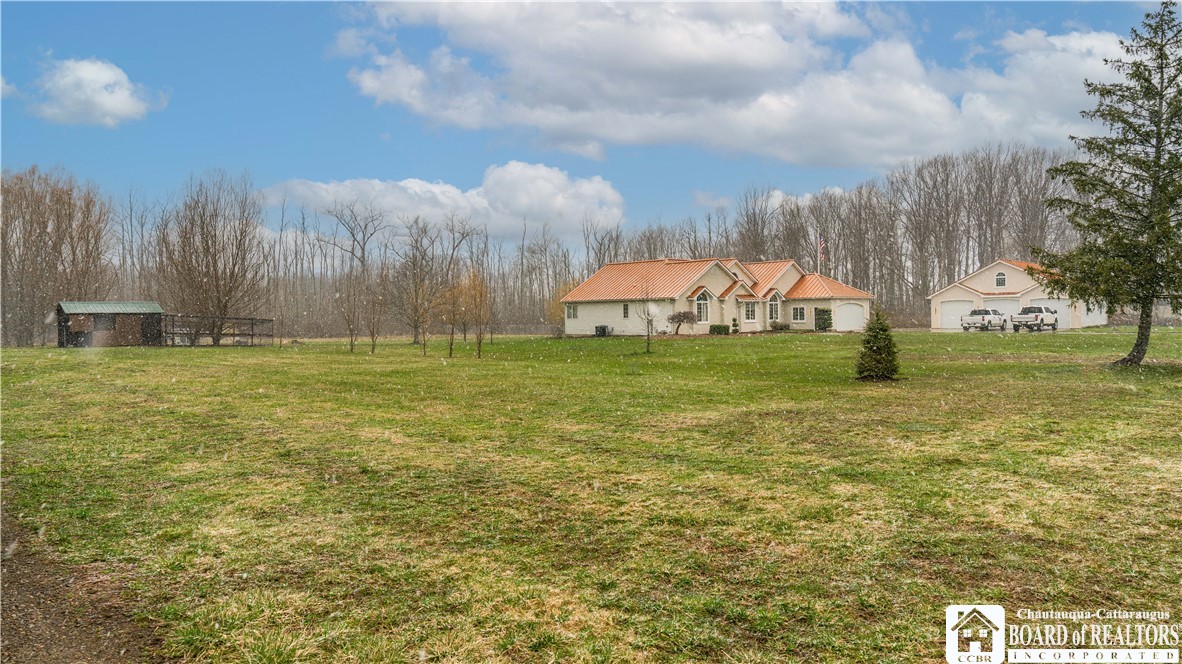 12121 Bennett State Road Hanover, NY 14136 - Photo 3 of 47