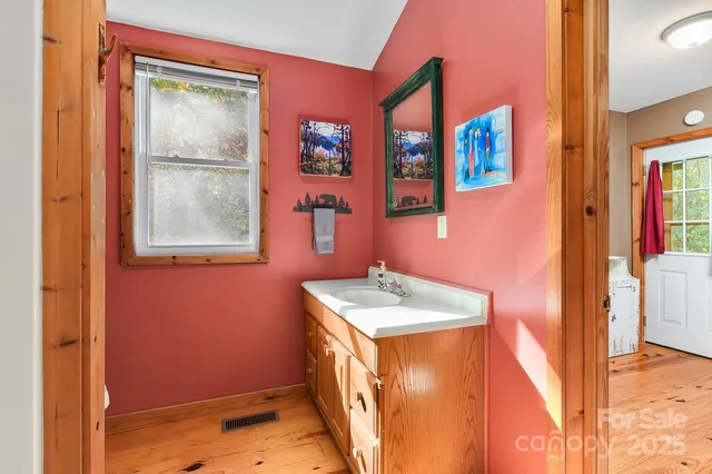 $379,000 | 121 Pairofdice Way Lake, Lake Lure, NC 28746