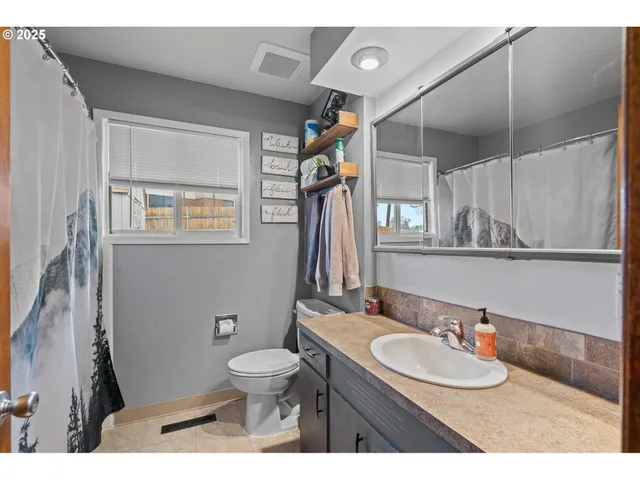 $329,000 | 1004 Southwest 33rd Street, Pendleton, OR 97801