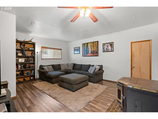 $329,000 | 1004 Southwest 33rd Street, Pendleton, OR 97801