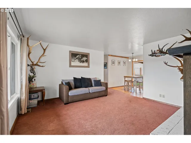 $329,000 | 1004 Southwest 33rd Street, Pendleton, OR 97801