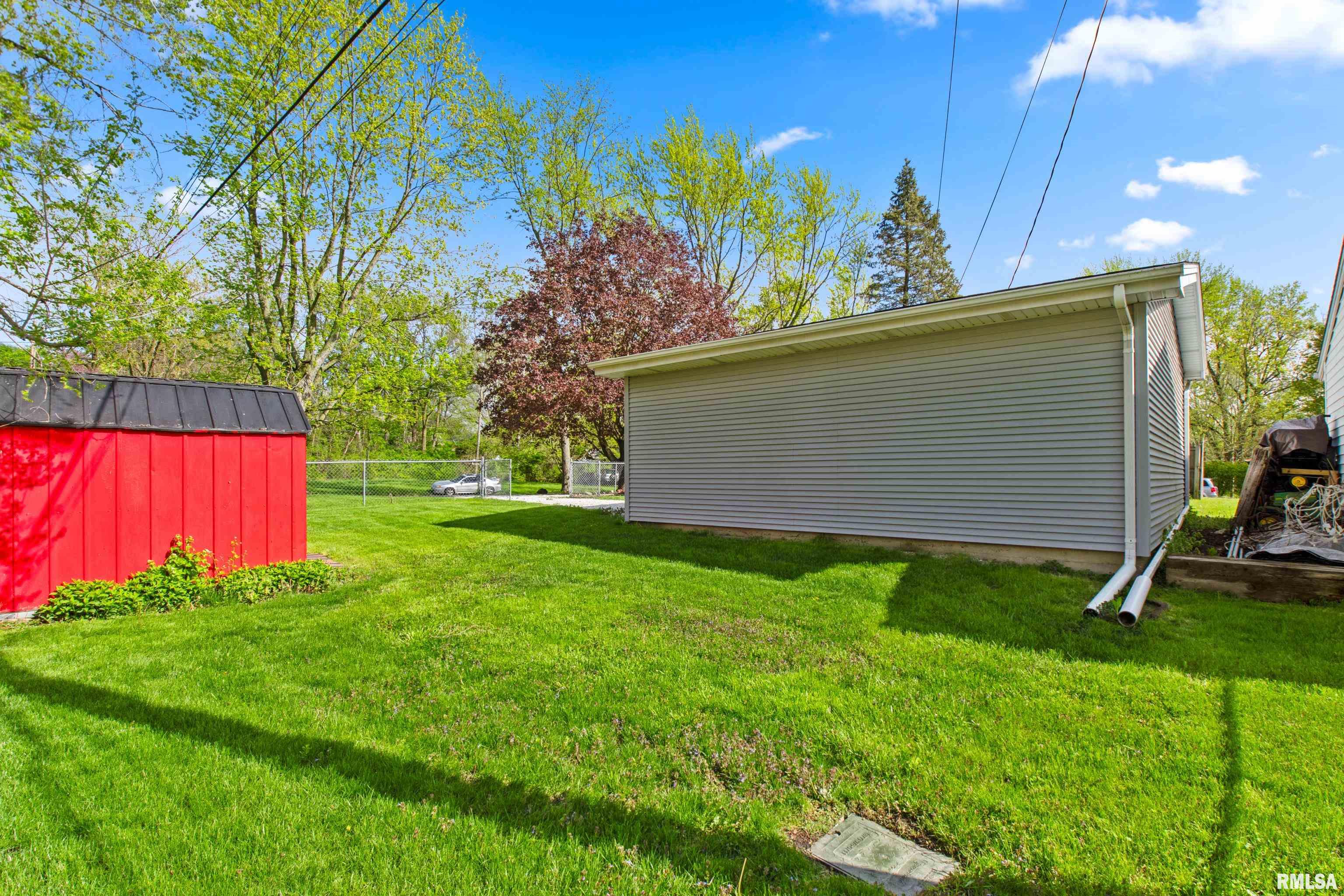 5125 North Ronald Road Peoria, IL 61614 - Photo 32 of 34 Gallery Image 32