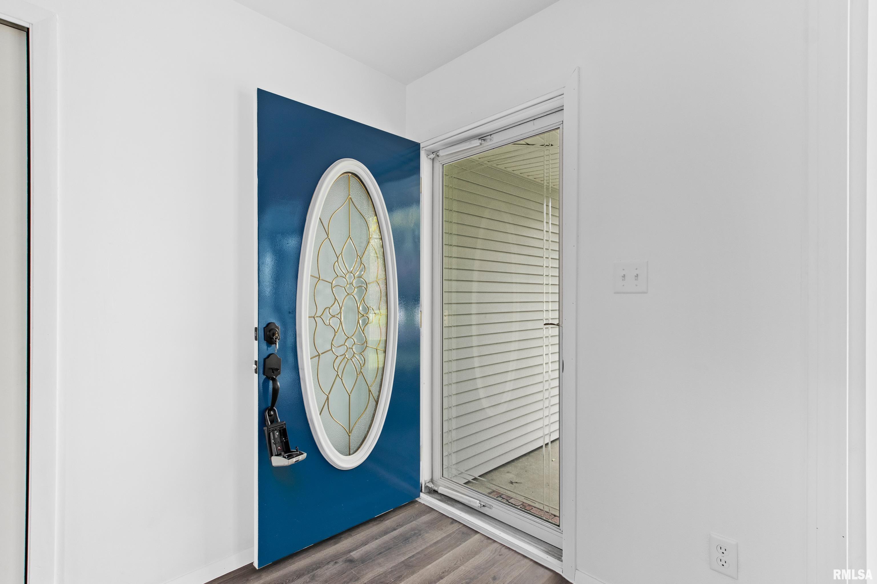 5125 North Ronald Road Peoria, IL 61614 - Photo 6 of 34 Gallery Image 6