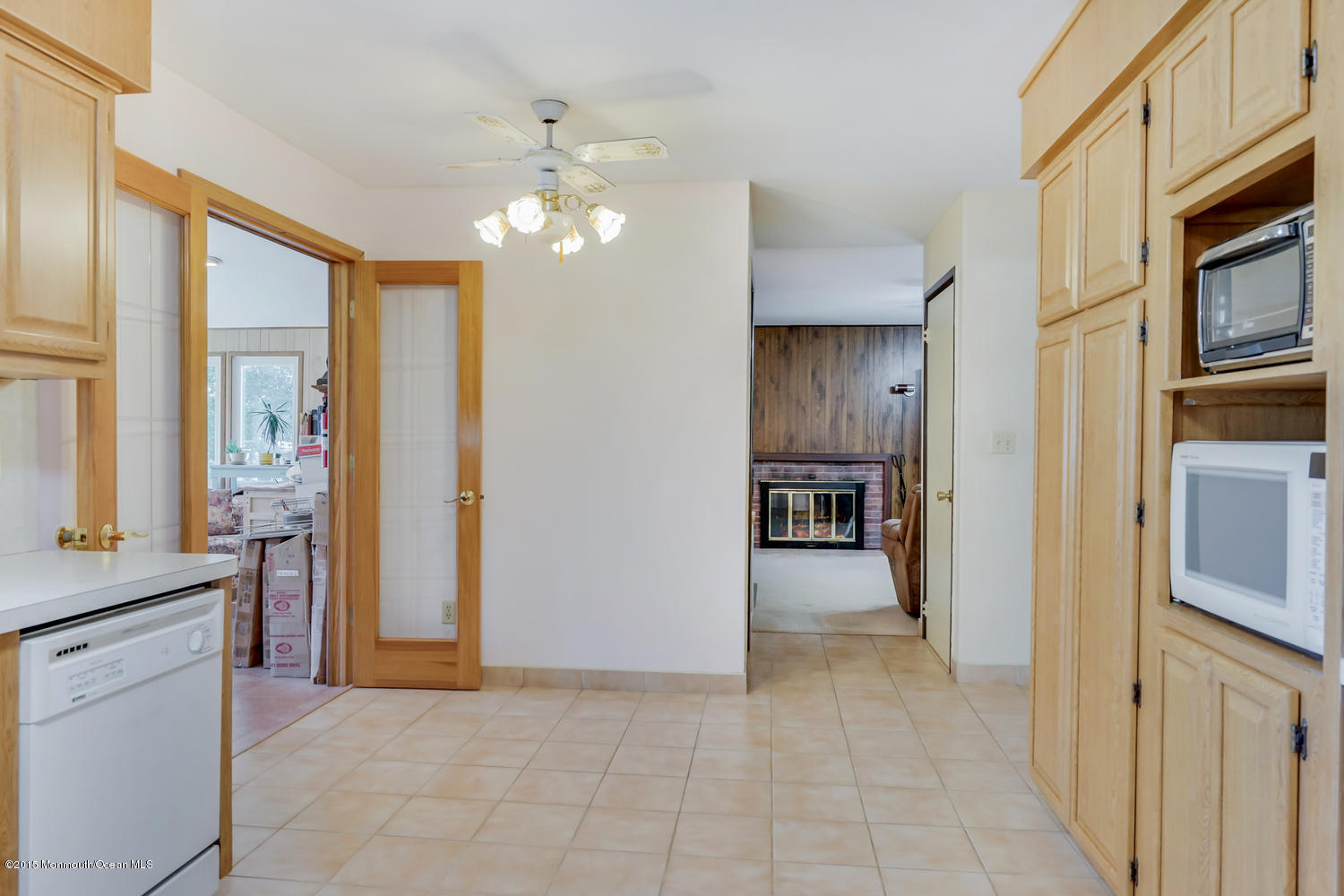 121 Sargent Road Freehold, NJ 07728 - Photo 11 of 37 121 Sargent Rd Freehold NJ-large-022-77-