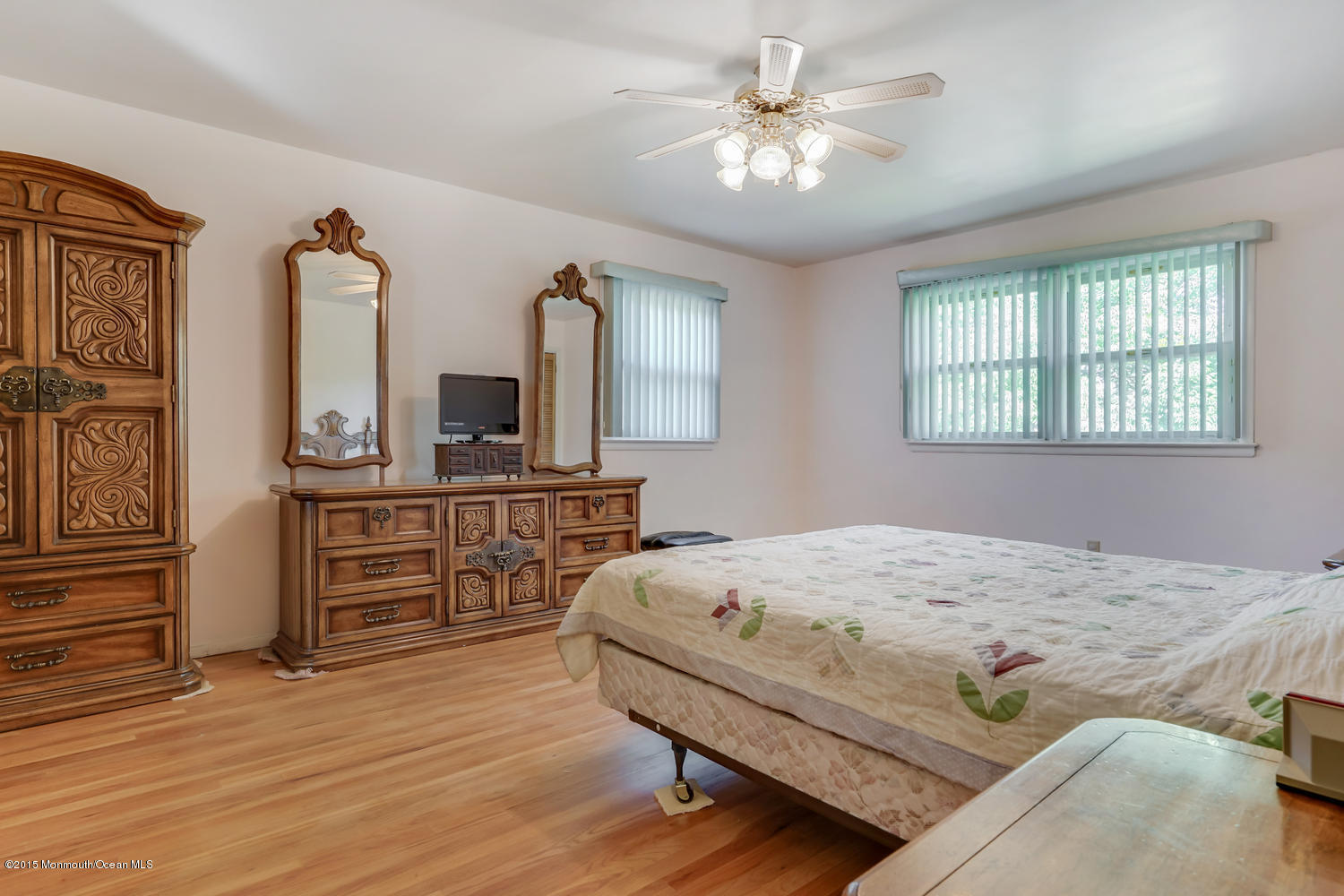 121 Sargent Road Freehold, NJ 07728 - Photo 20 of 37 121 Sargent Rd Freehold NJ-large-040-84-