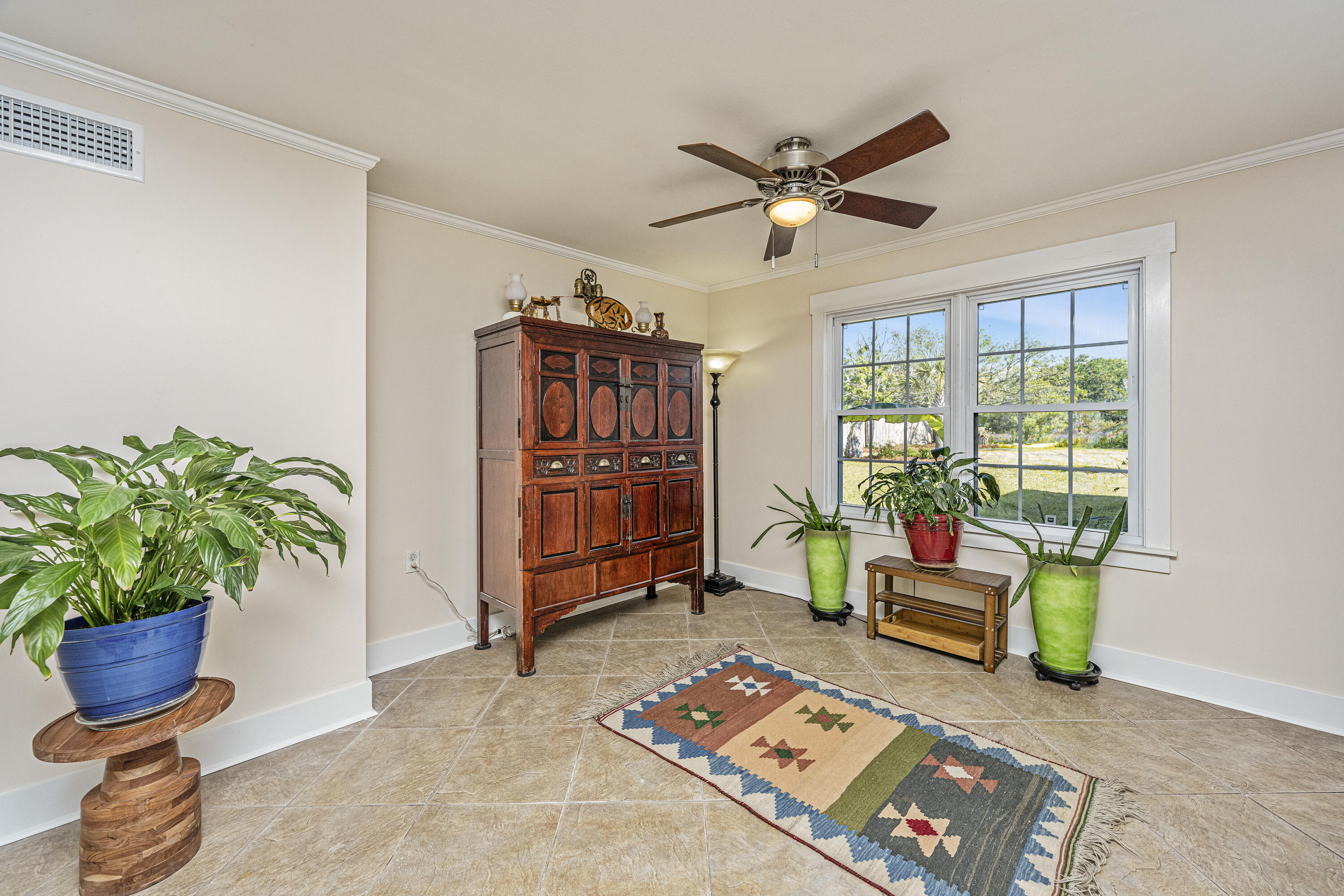 1890 Capri Drive Charleston, SC 29407 - Photo 16 of 47 Family Room