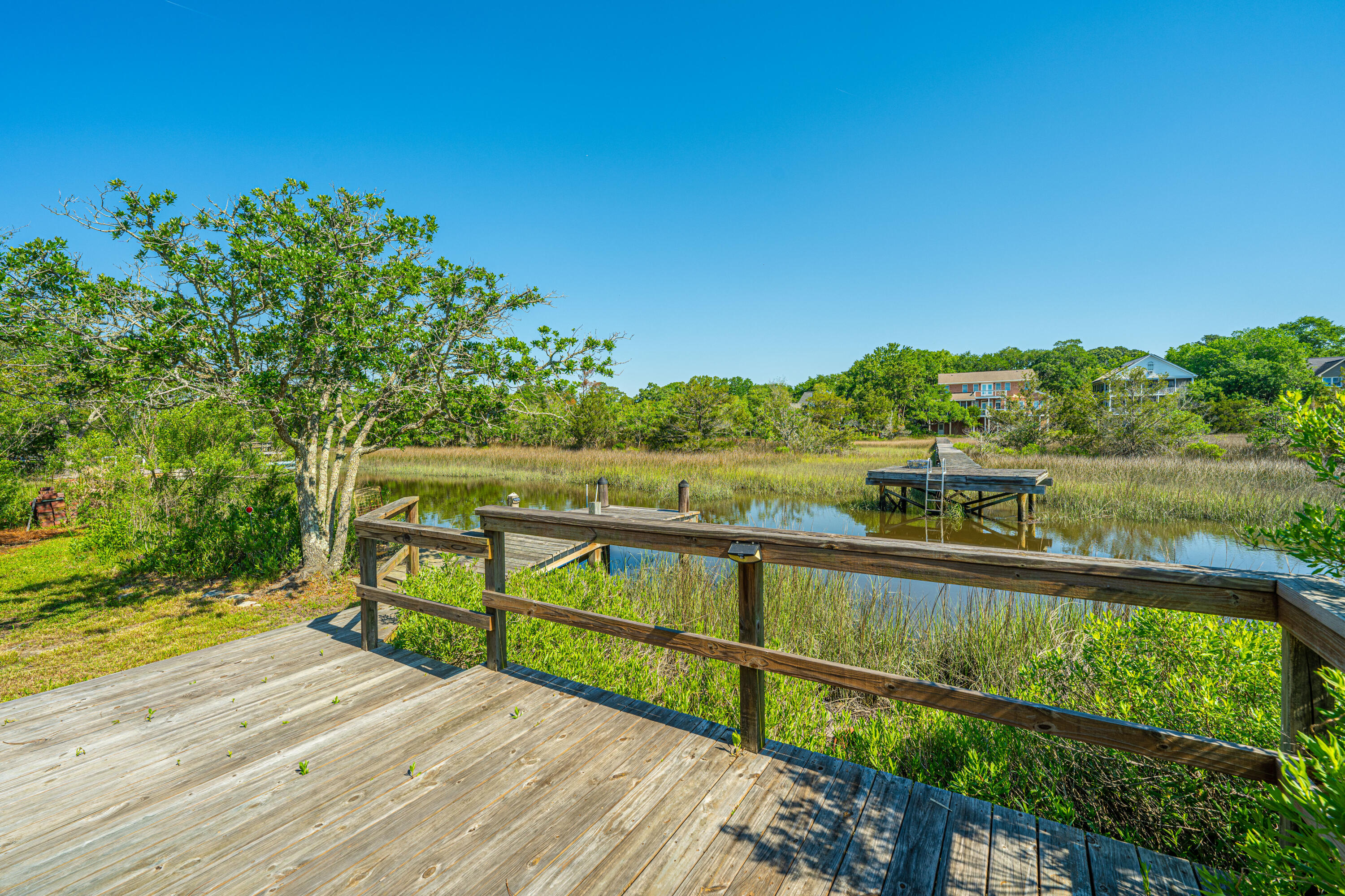 1890 Capri Drive Charleston, SC 29407 - Photo 26 of 47 Deck
