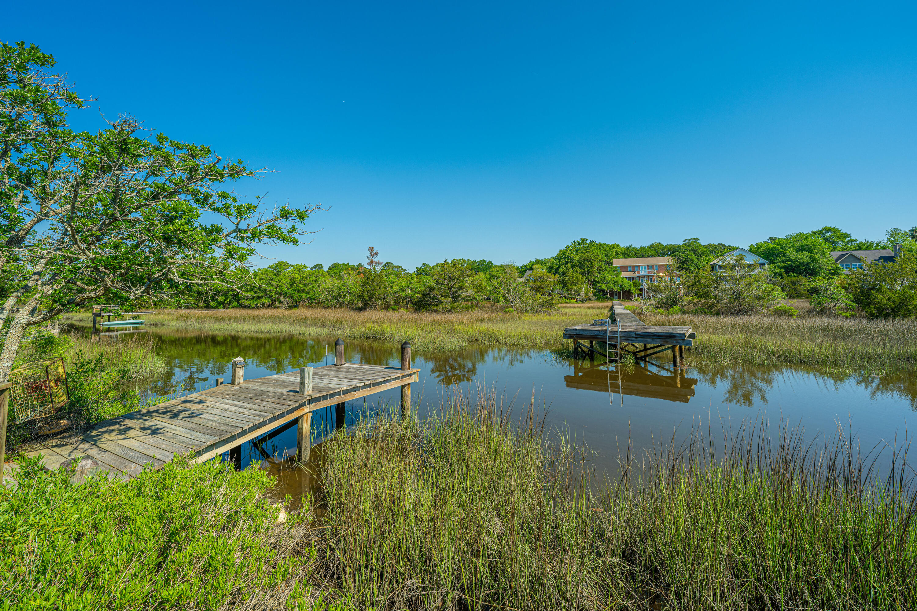 1890 Capri Drive Charleston, SC 29407 - Photo 4 of 47 Private Dock
