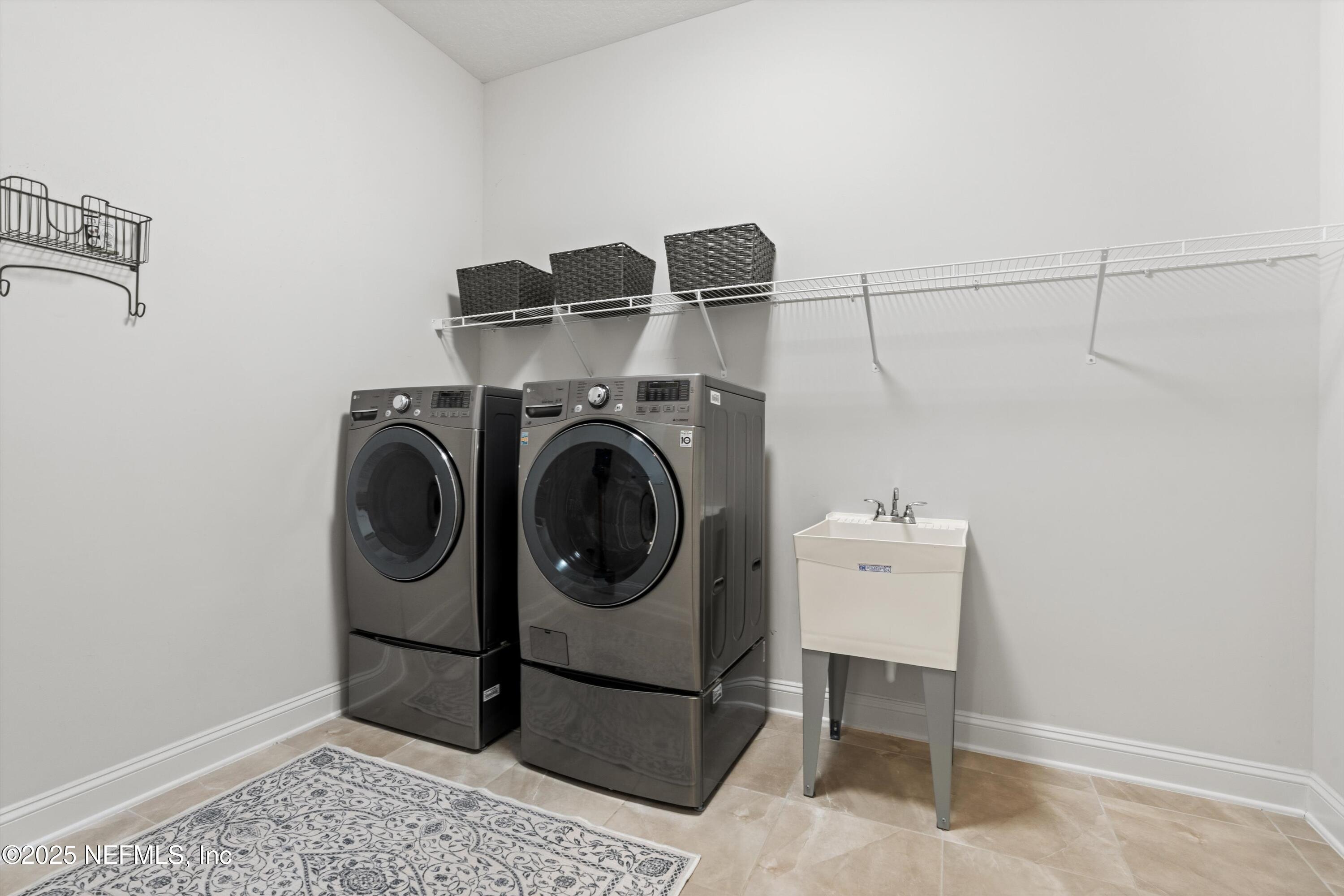 218 Dock House Road St. Johns, FL 32259 - Photo 30 of 64 30-Laundry