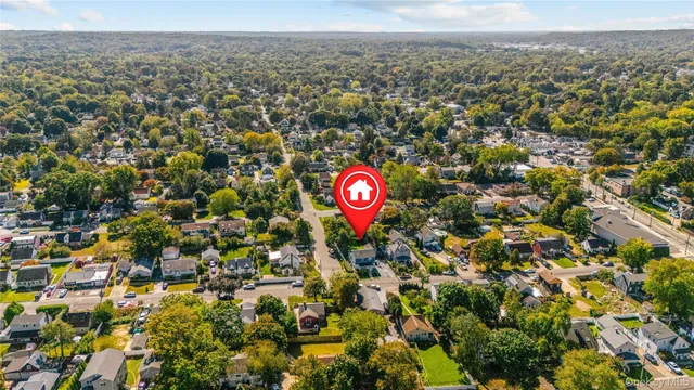 $799,000 | 84 East 9th Street, Huntington Station, NY 11746