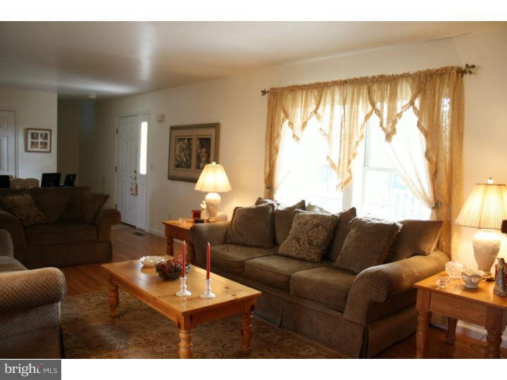 338 Eayrestown Road Southampton, NJ 08088 - Photo 14 of 22 Gallery Image 14