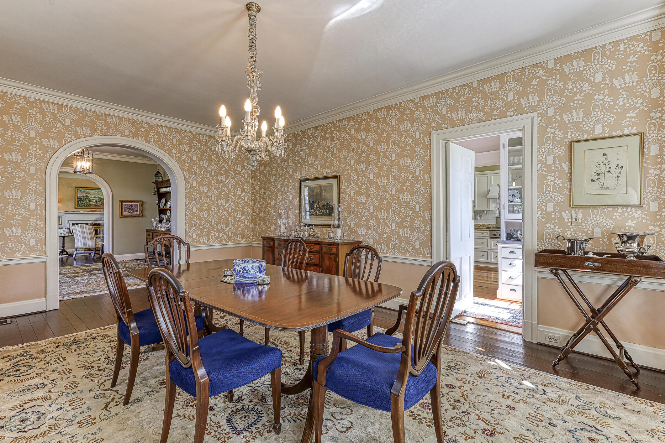 110 Ridge Road Fort Mitchell, KY 41011 - Photo 7 of 48 Gallery Image 7