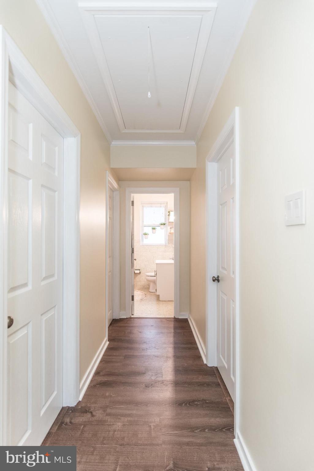 9221 Wesleyan Road Philadelphia, PA 19114 - Photo 27 of 72 1st Floor Hallway
