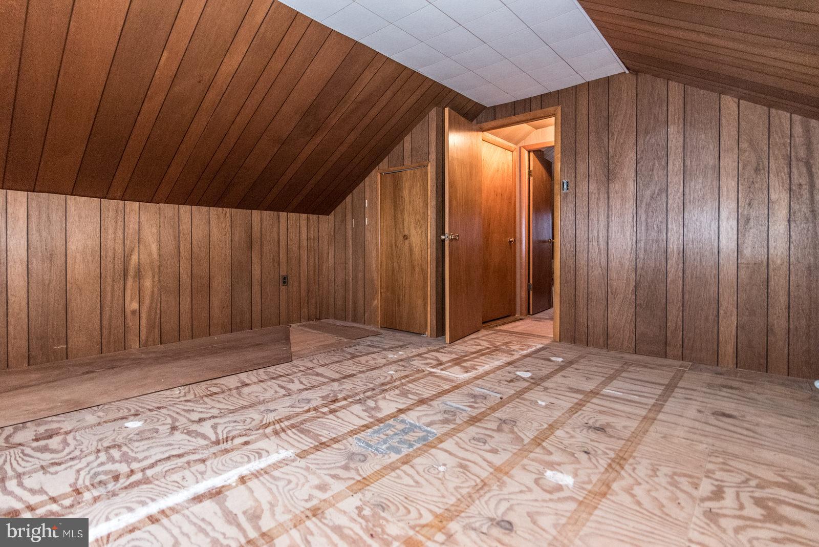 9221 Wesleyan Road Philadelphia, PA 19114 - Photo 58 of 72 2nd Floor