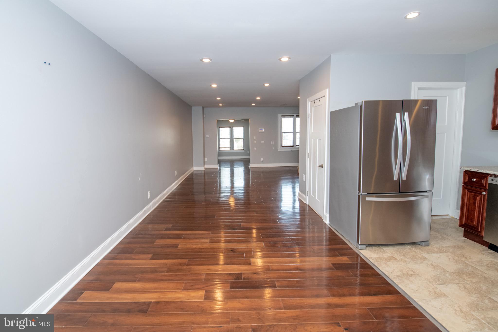 5624 Gainor Road Philadelphia, PA 19131 - Photo 12 of 28 Living Room/ Dining Room