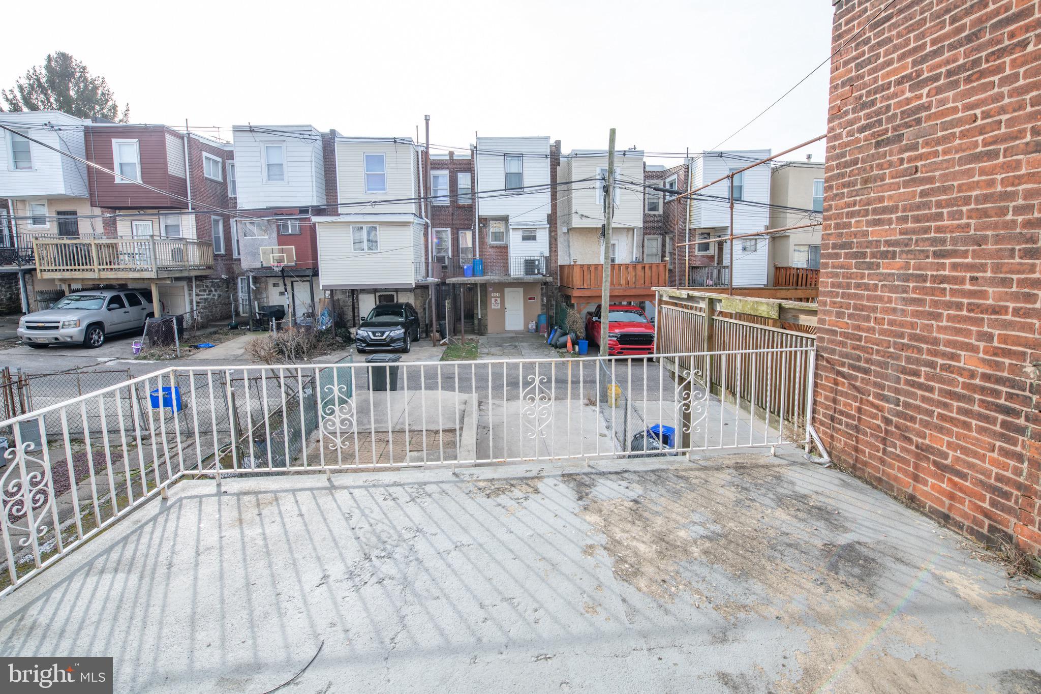 5624 Gainor Road Philadelphia, PA 19131 - Photo 16 of 28 Back Deck