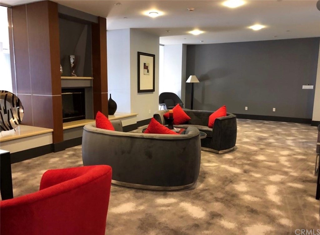 400 West Ocean Boulevard, Unit 206 Long Beach, CA 90802 - Photo 14 of 20 a living room with furniture