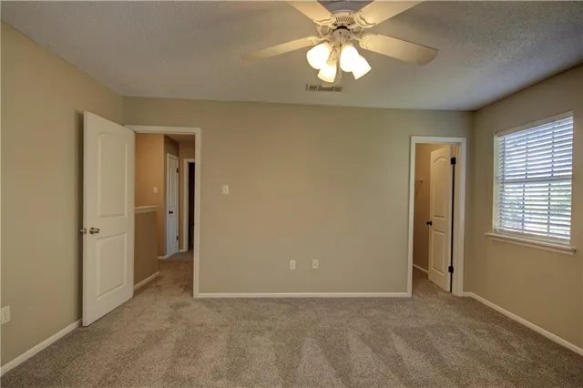 $1,350 | 717 Heavens Drive, Unit 4, Mandeville, LA 70471