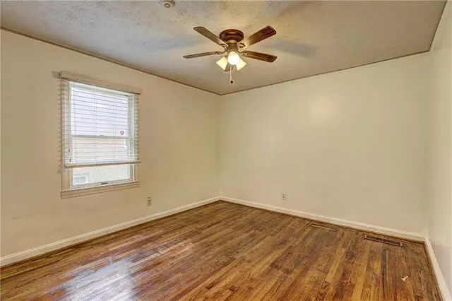 $1,800 | 3274 Harris Drive, College Park, GA 30337