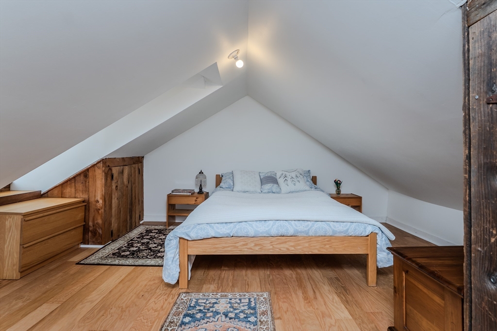 24 Union Street Montague, MA 01351 - Photo 25 of 38