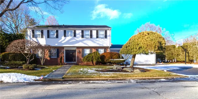 $799,000 | 11 West Blue Ridge Road, Cranston, RI 02920