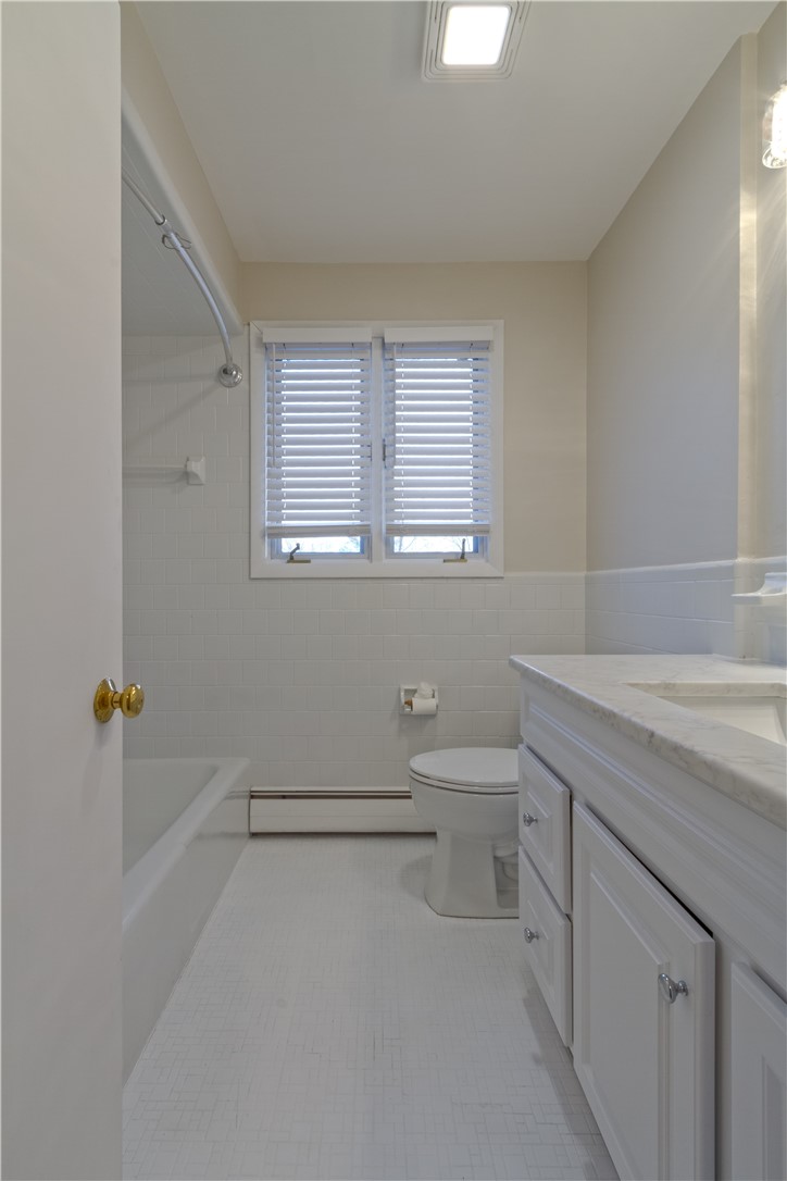 11 West Blue Ridge Road Cranston, RI 02920 - Photo 23 of 43