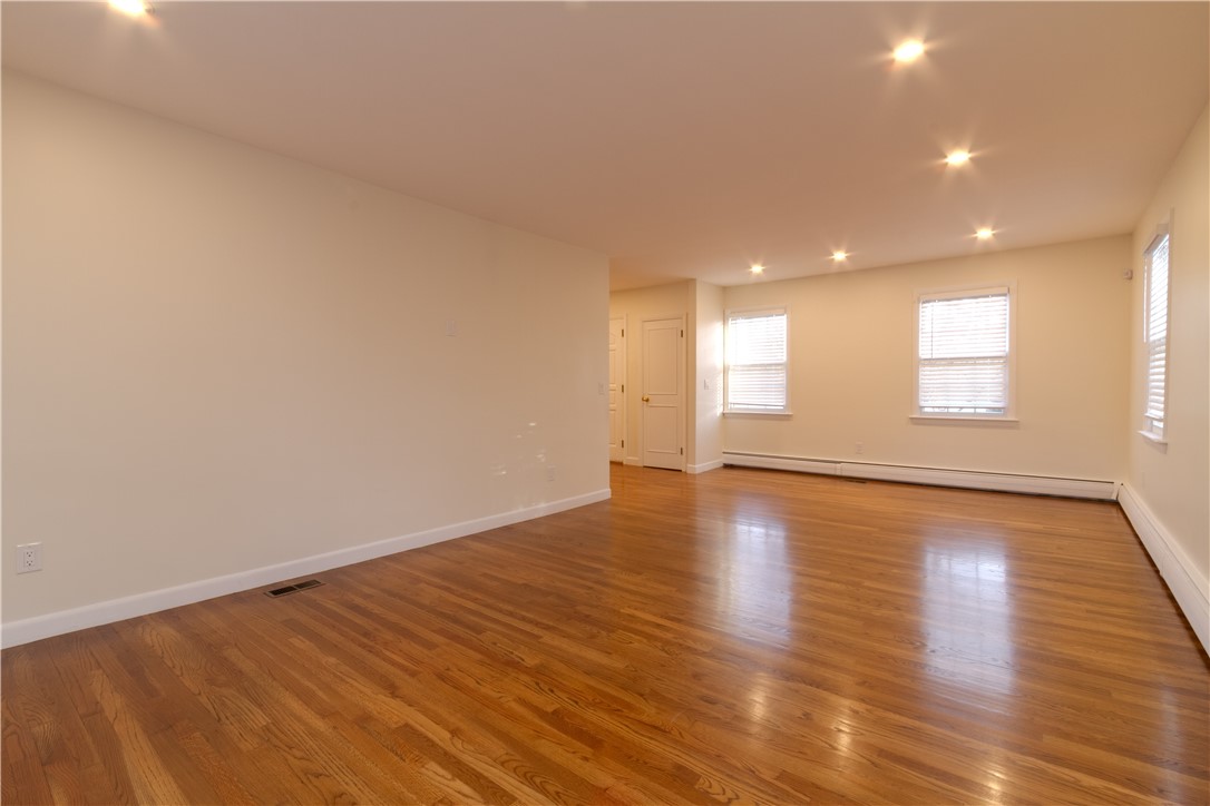 11 West Blue Ridge Road Cranston, RI 02920 - Photo 5 of 43