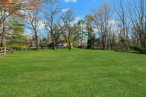 $780,000 | 43 King George Road, Warren, NJ 07059