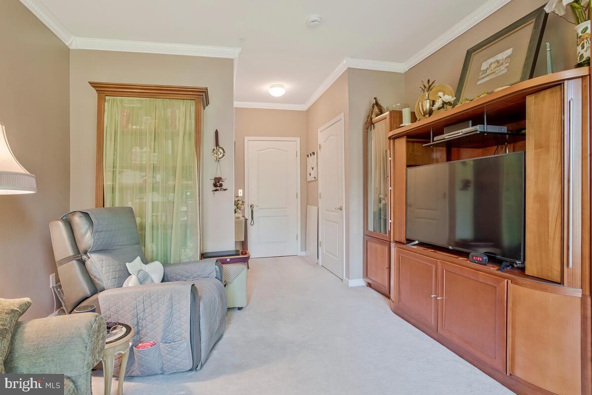 7315 Maplecrest Road, Unit 405 Elkridge, MD 21075 - Photo 28 of 76 Bedroom 2