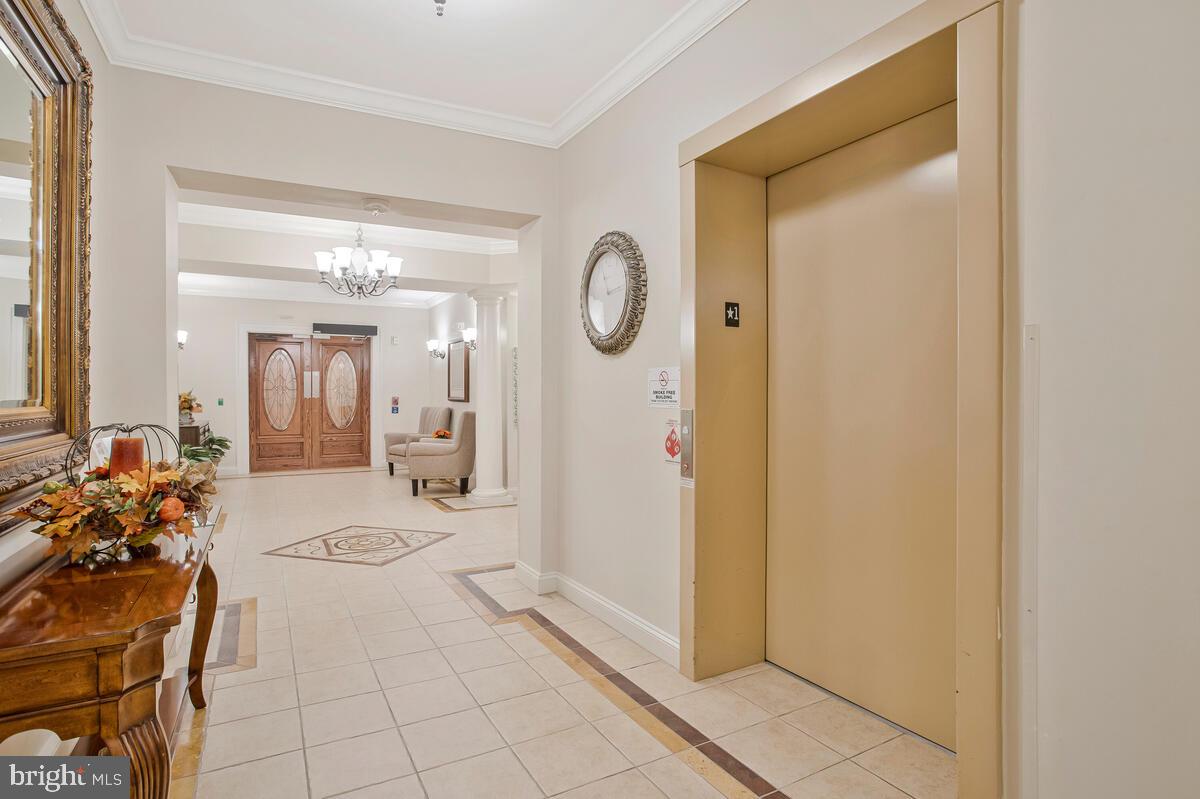 7315 Maplecrest Road, Unit 405 Elkridge, MD 21075 - Photo 33 of 76 Lobby