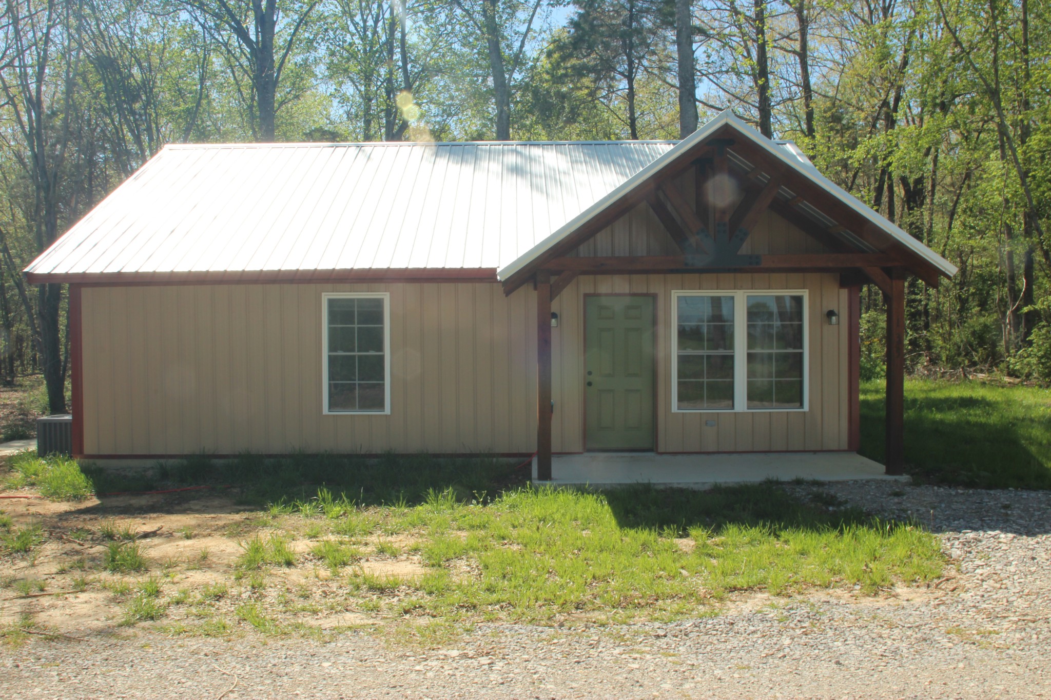 135 Jim Warren Road McMinnville, TN 37110 - Photo 1 of 12