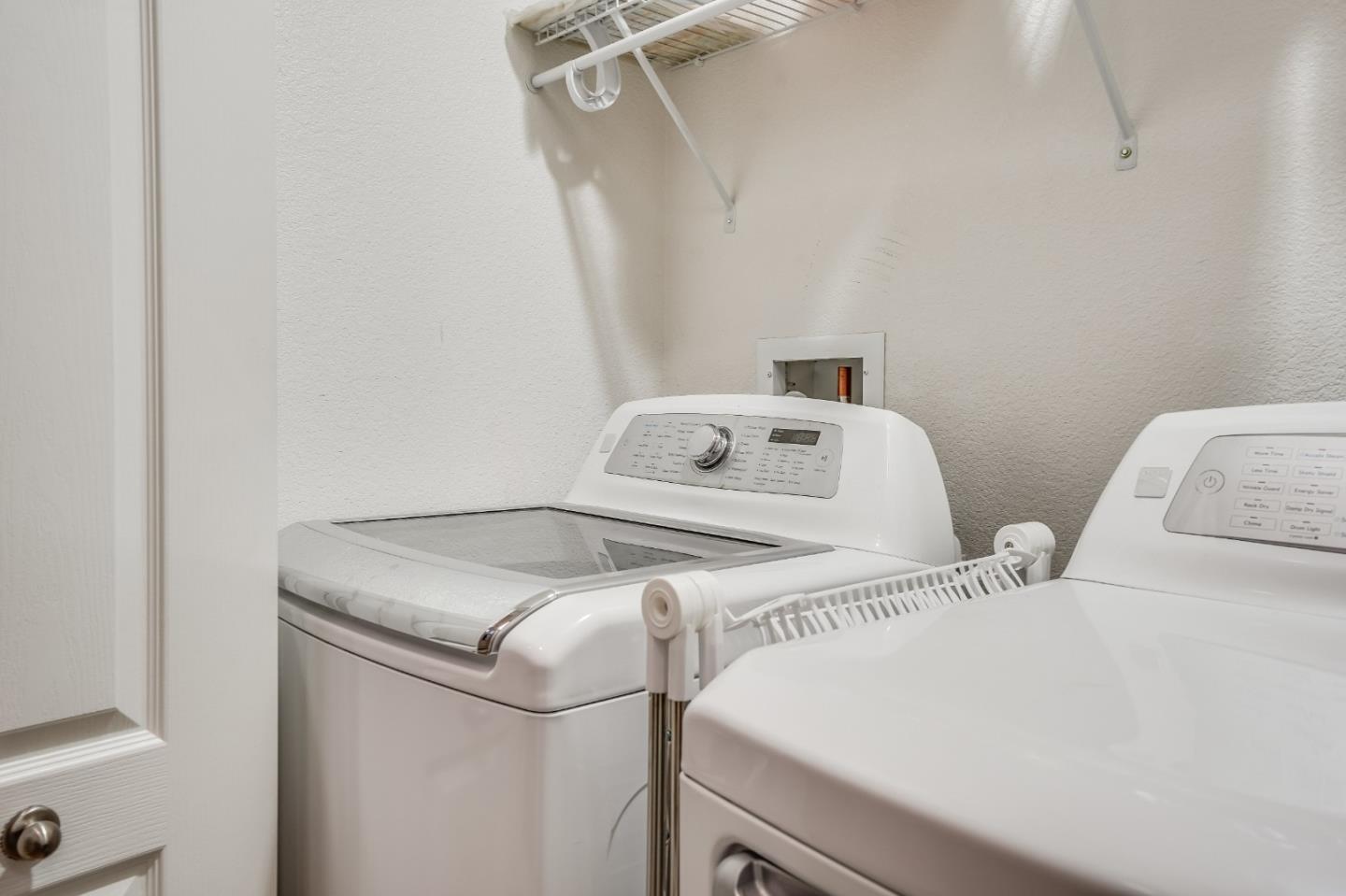 6132 Old Quarry Loop Oakland, CA 94605 - Photo 22 of 38 a utility room with dryer and washer