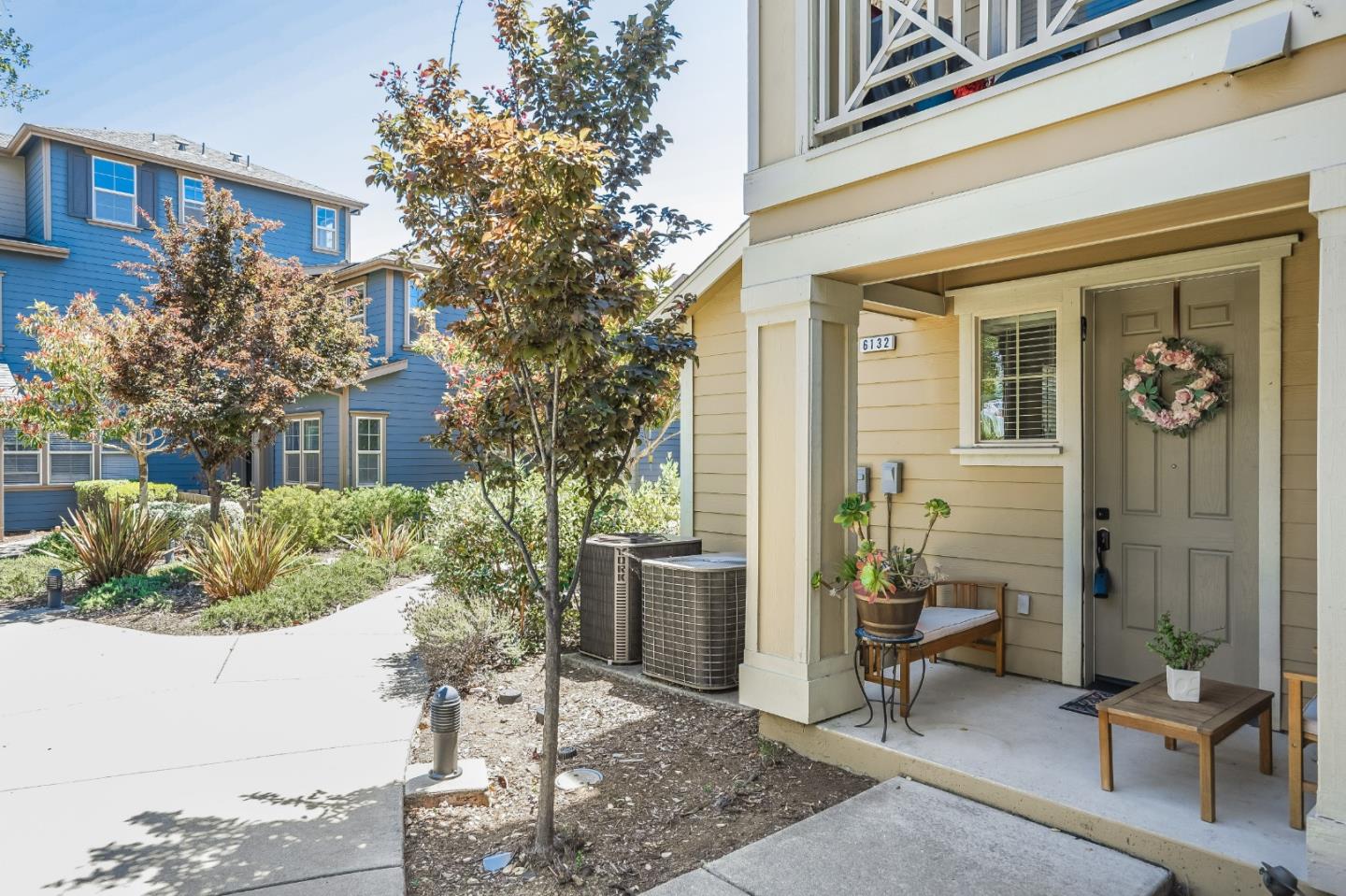 6132 Old Quarry Loop Oakland, CA 94605 - Photo 24 of 38 a view of a patio with a chairs and table in a patio