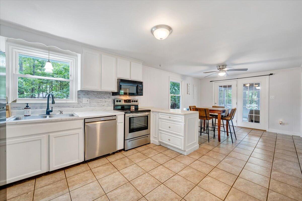 792 Highland Lake Road Union Hall, VA 24176 - Photo 13 of 58 13-MIB01378