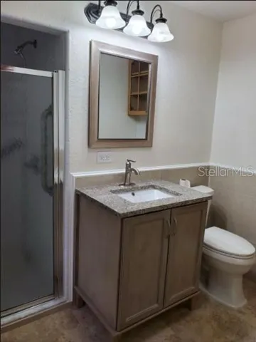 $1,700 | 903 East New York Avenue, Unit 1, Deland, FL 32724