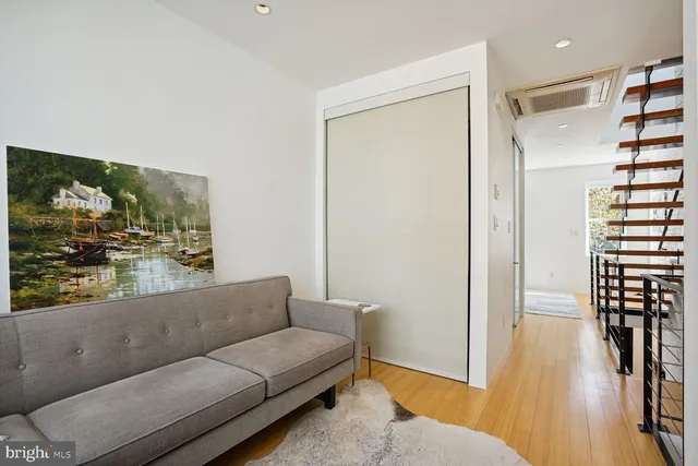 $895,000 | 978 Florida Avenue Northwest, Washington, DC 20001