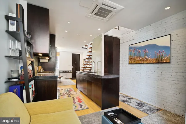 $895,000 | 978 Florida Avenue Northwest, Washington, DC 20001